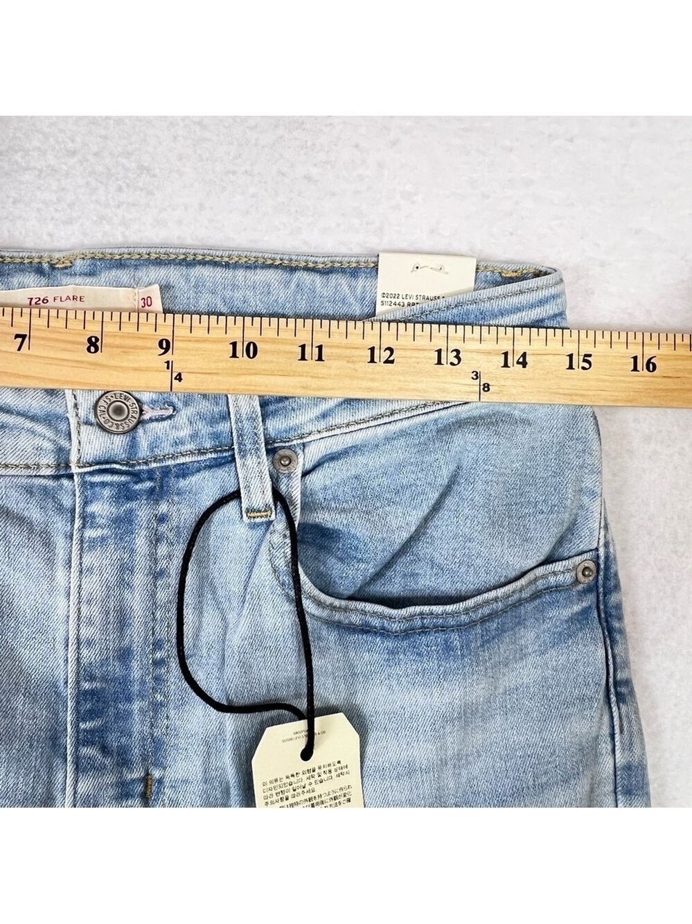 Levis 726 Flare High Rise Women's Jeans 30x30 Light Washed High Rise New - Picture 7 of 11